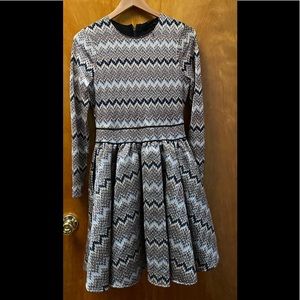 Maje NWT Size Large (size 3 approx size 8 US)